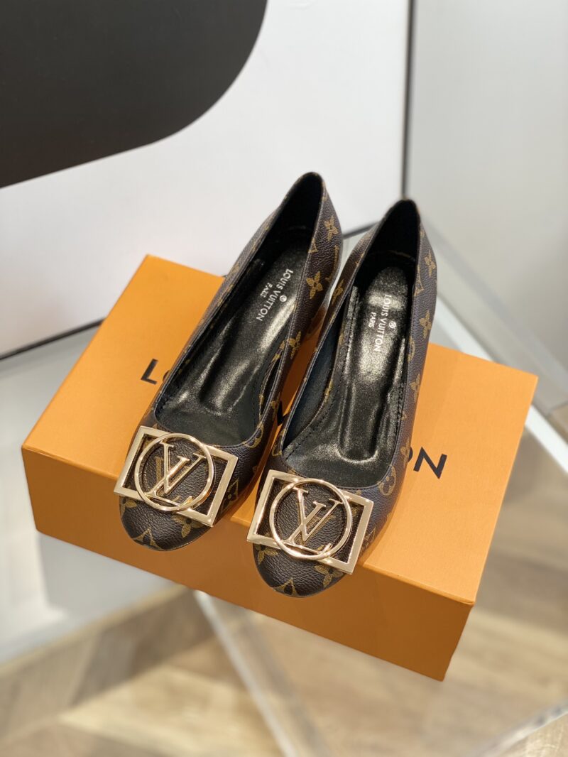 Louis Vuitton Pumps - Image 2