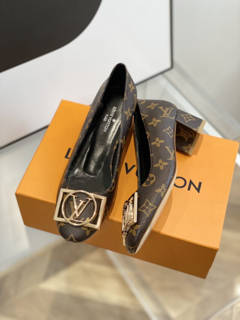 Louis Vuitton Pumps - Image 6