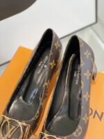 Louis Vuitton Pumps - Image 4