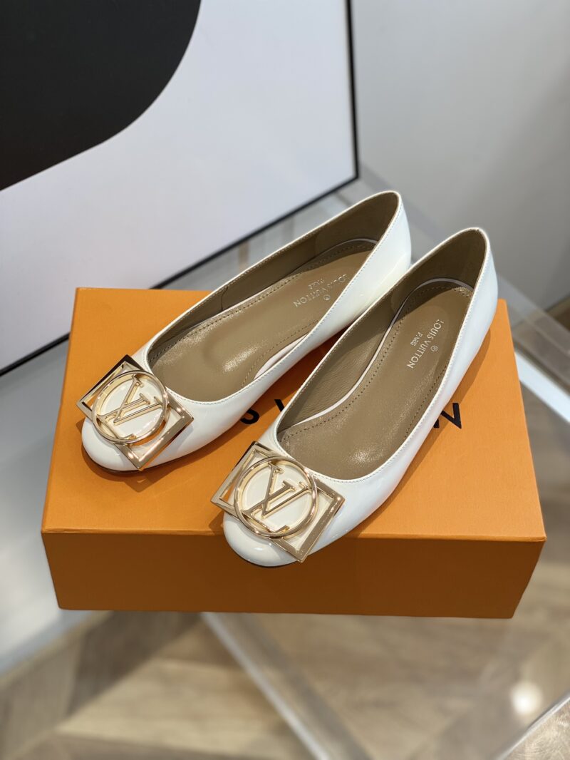 Louis Vuitton Pumps - Image 3