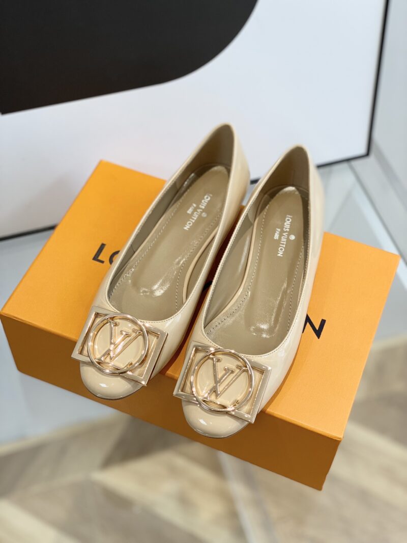 Louis Vuitton Pumps - Image 2