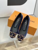 Louis Vuitton Pumps - Image 8