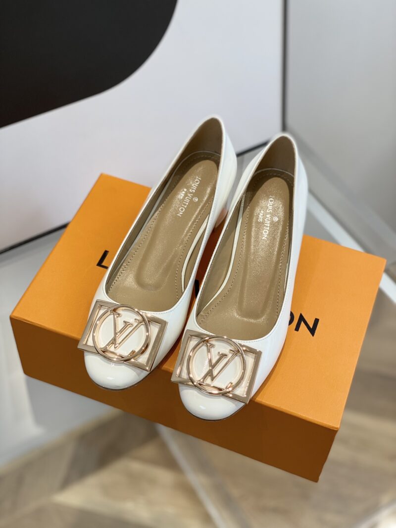 Louis Vuitton Pumps - Image 3