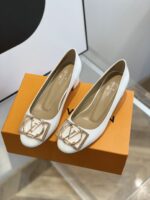 Louis Vuitton Pumps - Image 6