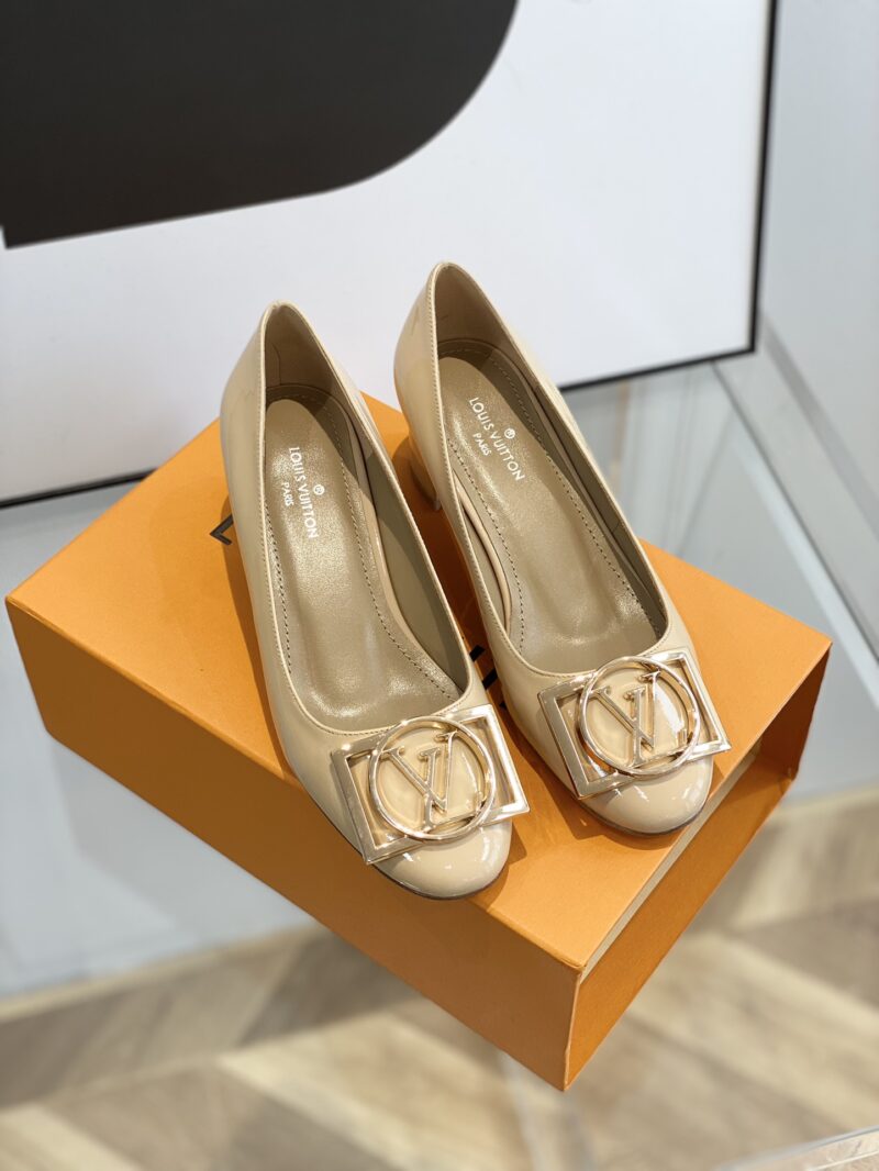 Louis Vuitton Pumps - Image 3