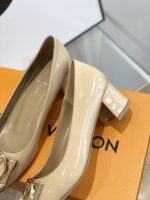 Louis Vuitton Pumps - Image 6