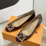 Louis Vuitton Pumps