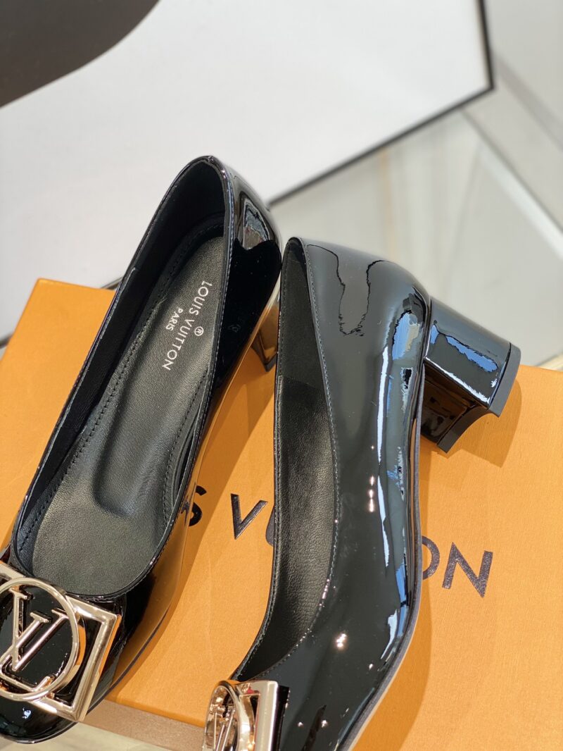 Louis Vuitton Pumps - Image 5