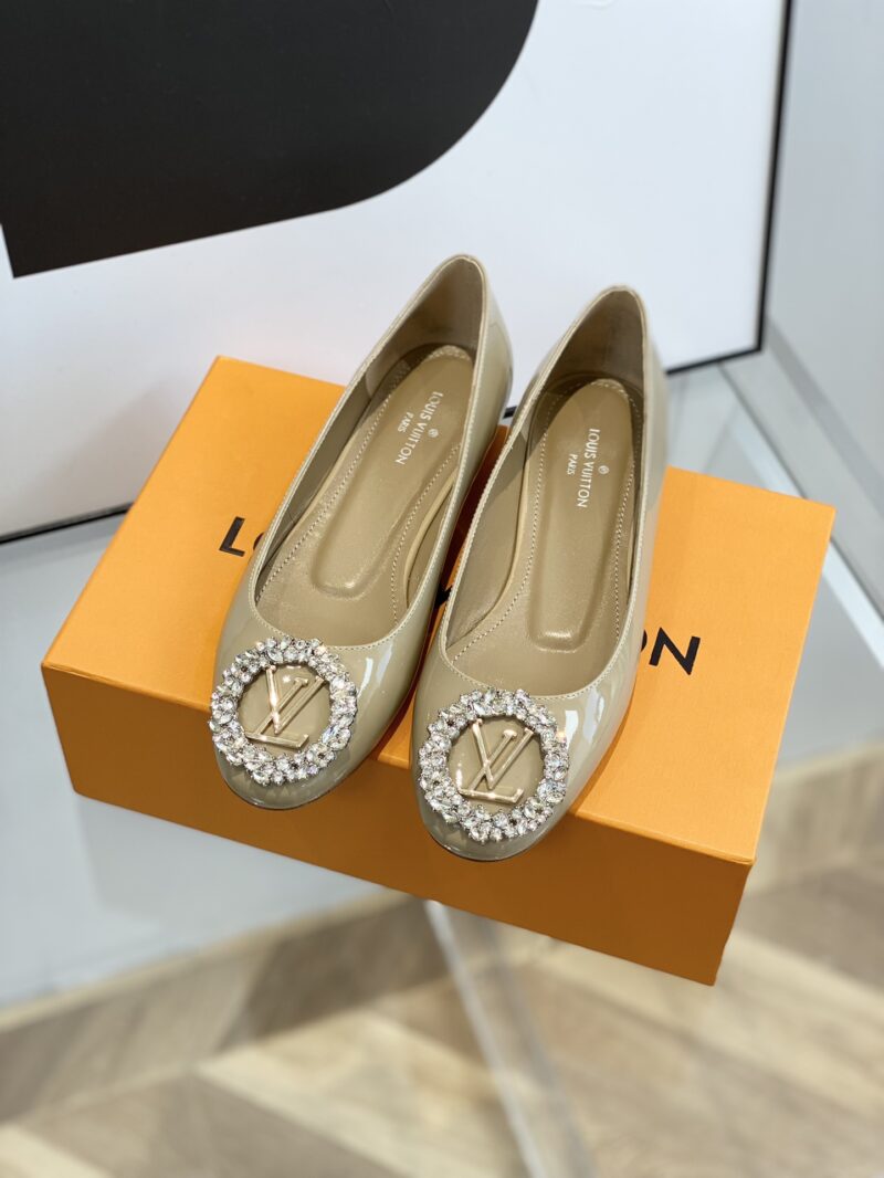 Louis Vuitton Pumps - Image 3