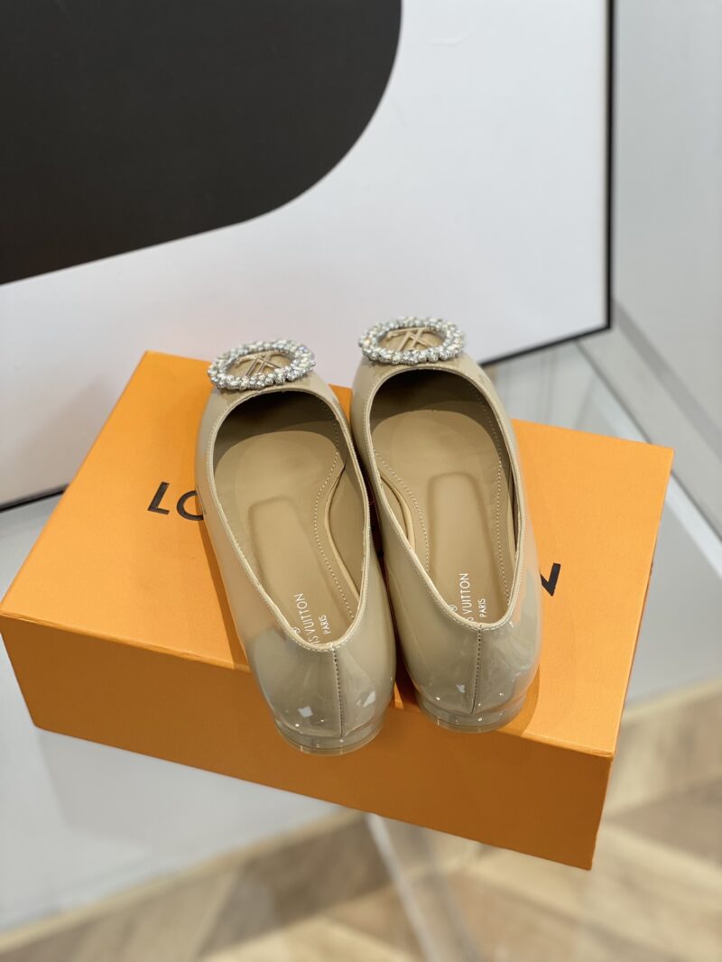 Louis Vuitton Pumps - Image 8