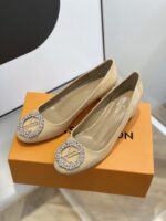 Louis Vuitton Pumps
