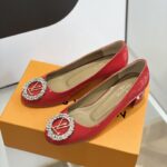 Louis Vuitton Pumps