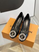 Louis Vuitton Pumps - Image 2