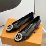 Louis Vuitton Pumps