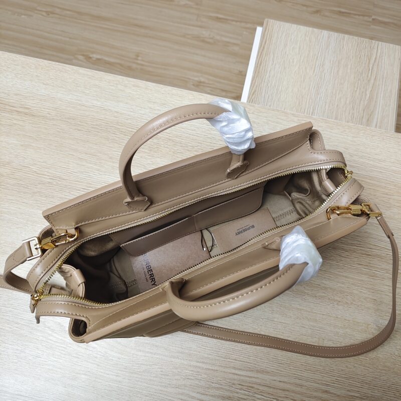 Burberry Tote Bag-28 x 13 x 23CM - Image 6