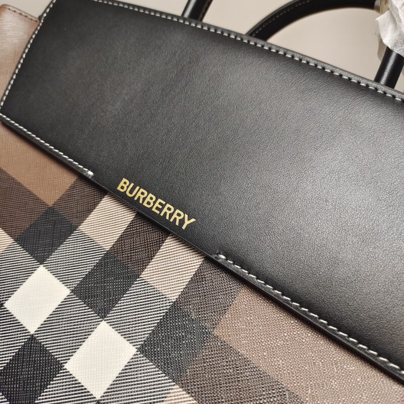 Burberry Tote Bag-28 x 13 x 23CM - Image 6