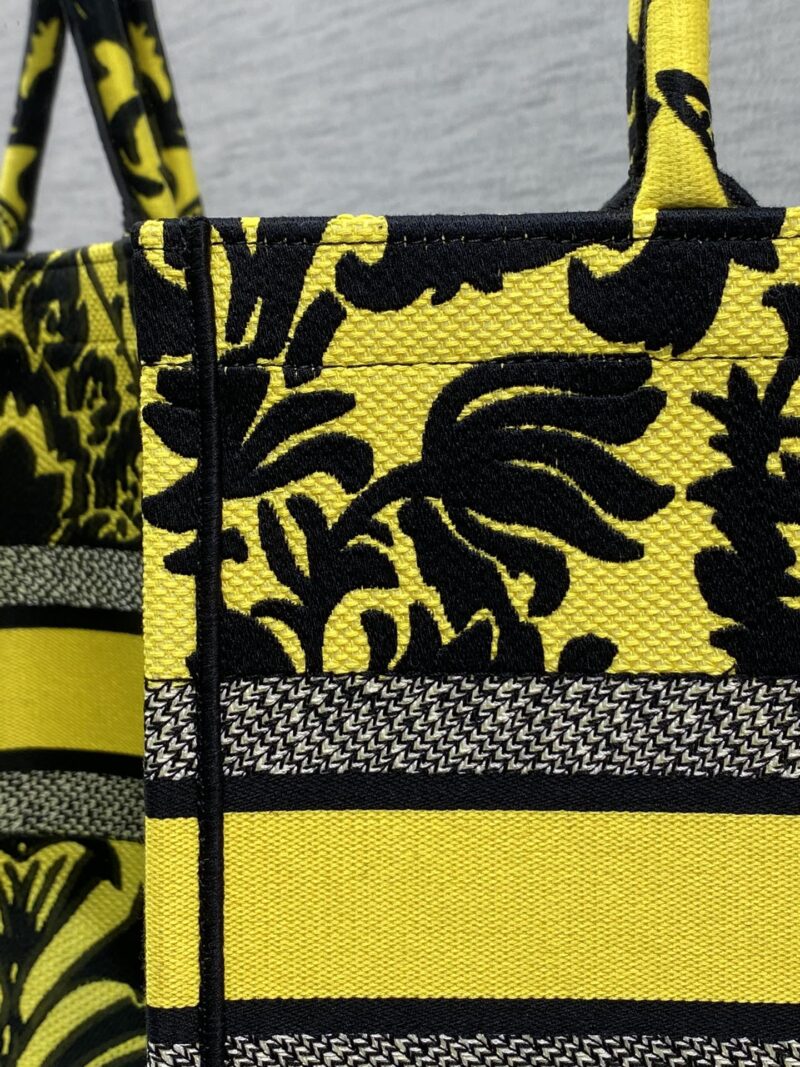 Diro Small Book Tote-36*18*28CM - Image 6