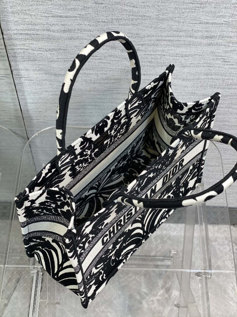 Diro Small Book Tote-36*18*28CM - Image 8