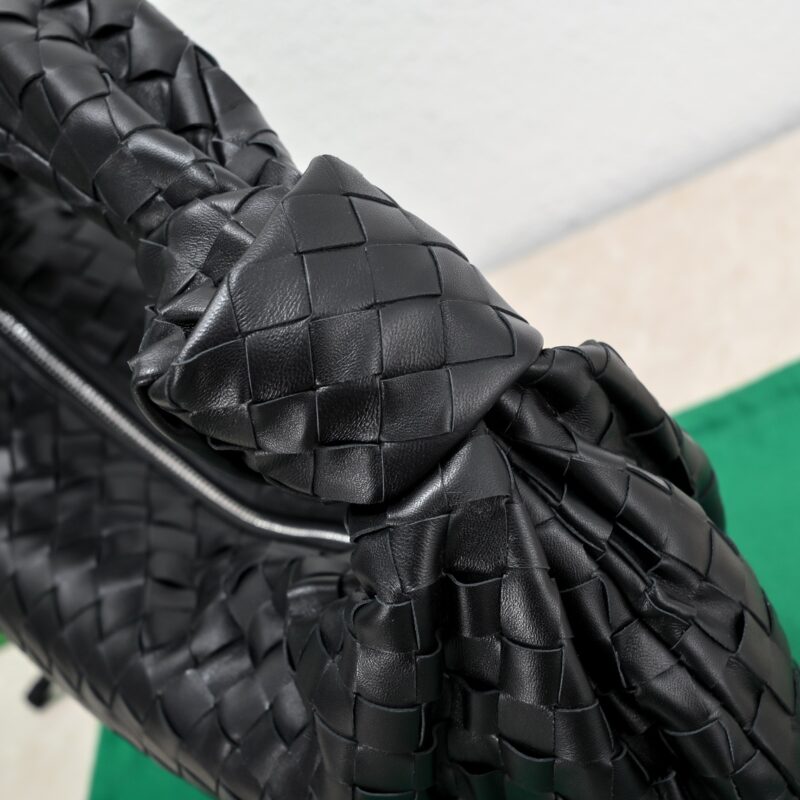 Bottega Veneta Jodie Hobo-40*48*16CM - Image 4