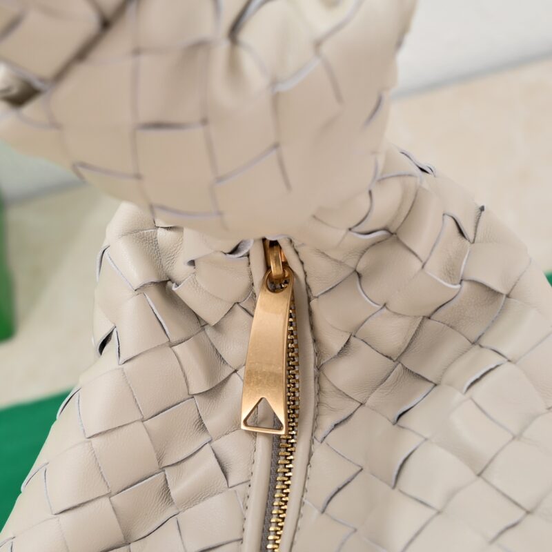 Bottega Veneta Jodie Hobo-40*48*16CM - Image 6