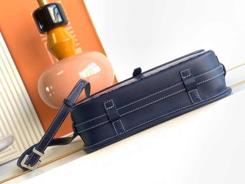 Goyard Belvedere Bag-23X9X29CM - Image 4