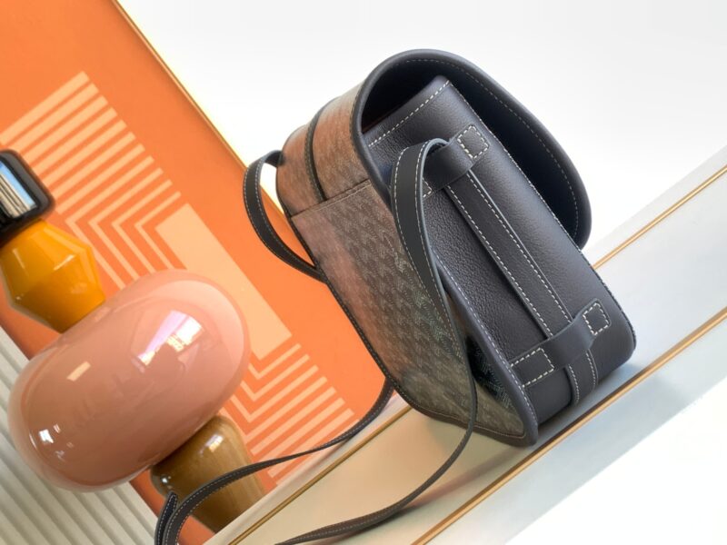 Goyard Belvedere Bag-23X9X29CM - Image 4