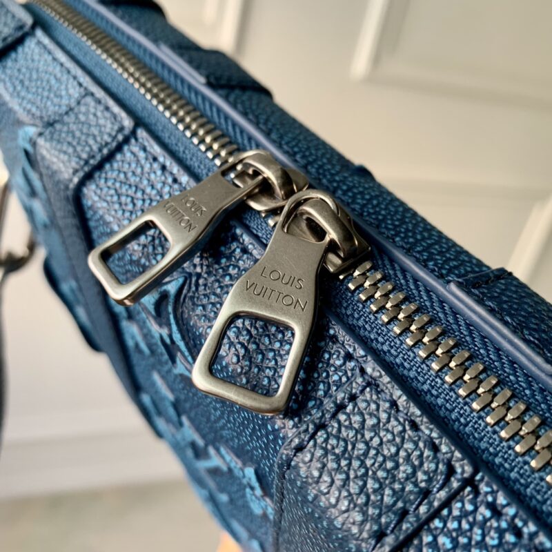 Louis Vuitton Soft Trunk-M81776-22.5*14*5 M - Image 7