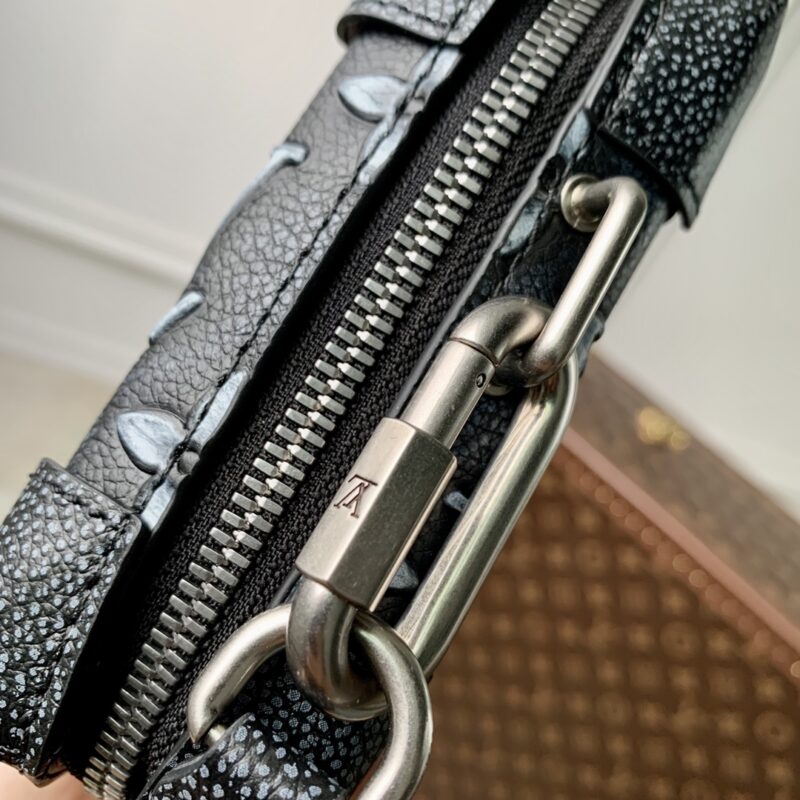 Louis Vuitton Soft Trunk-M81776-22.5*14*5 M - Image 6