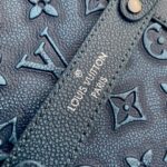 Louis Vuitton Roll Top Handbags M21371-60*37*15.5CM - Image 6