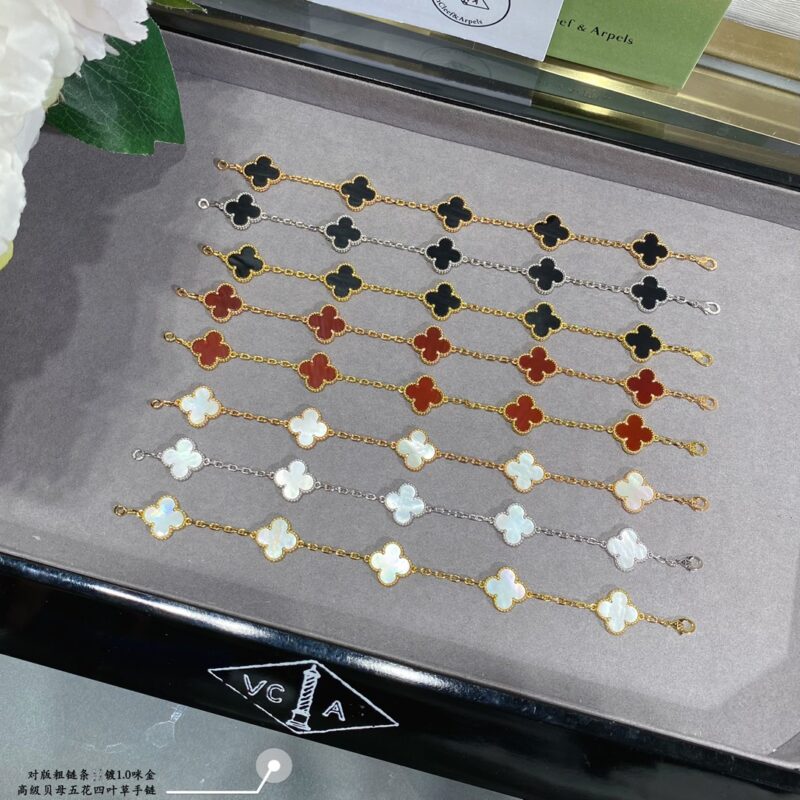 VCA Bracelet - Image 7