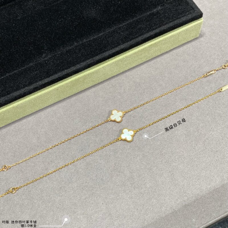 VCA Bracelet - Image 8