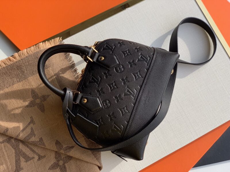 Louis Vuitton Alma BB-25*19*12CM - Image 2