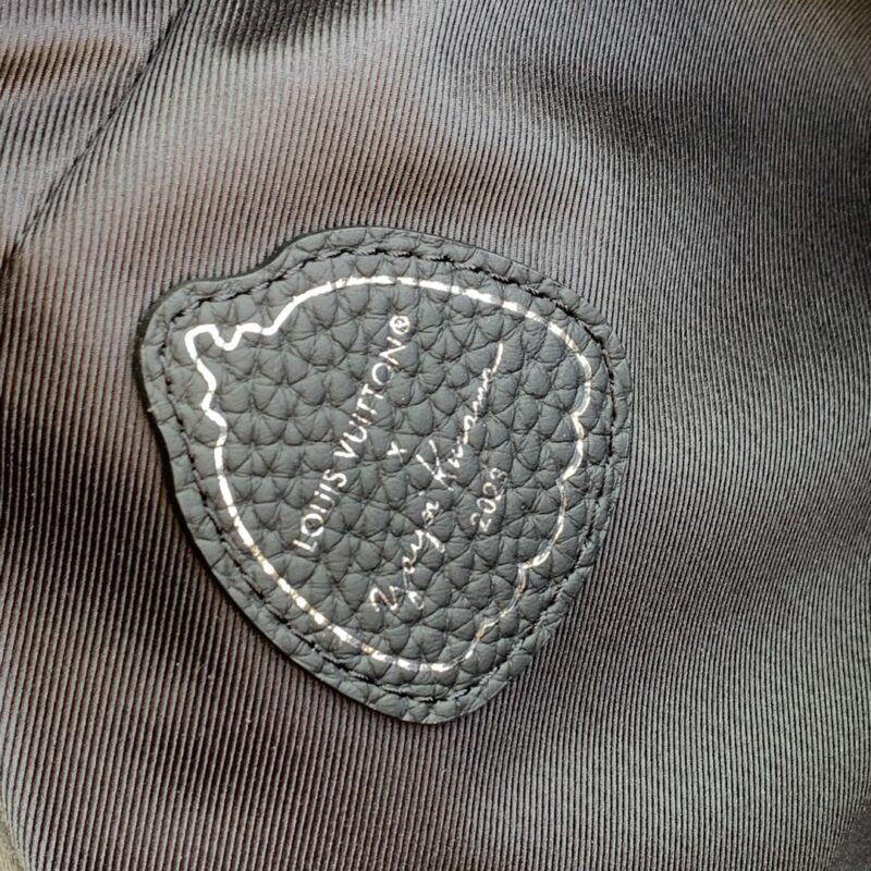 LV -Handle Soft Trunk-M21677-21.5 x 15 x 7CM - Image 8