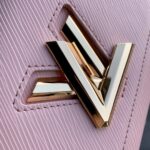 Louis Vuitton Twist MM-23*18*8CM - Image 5