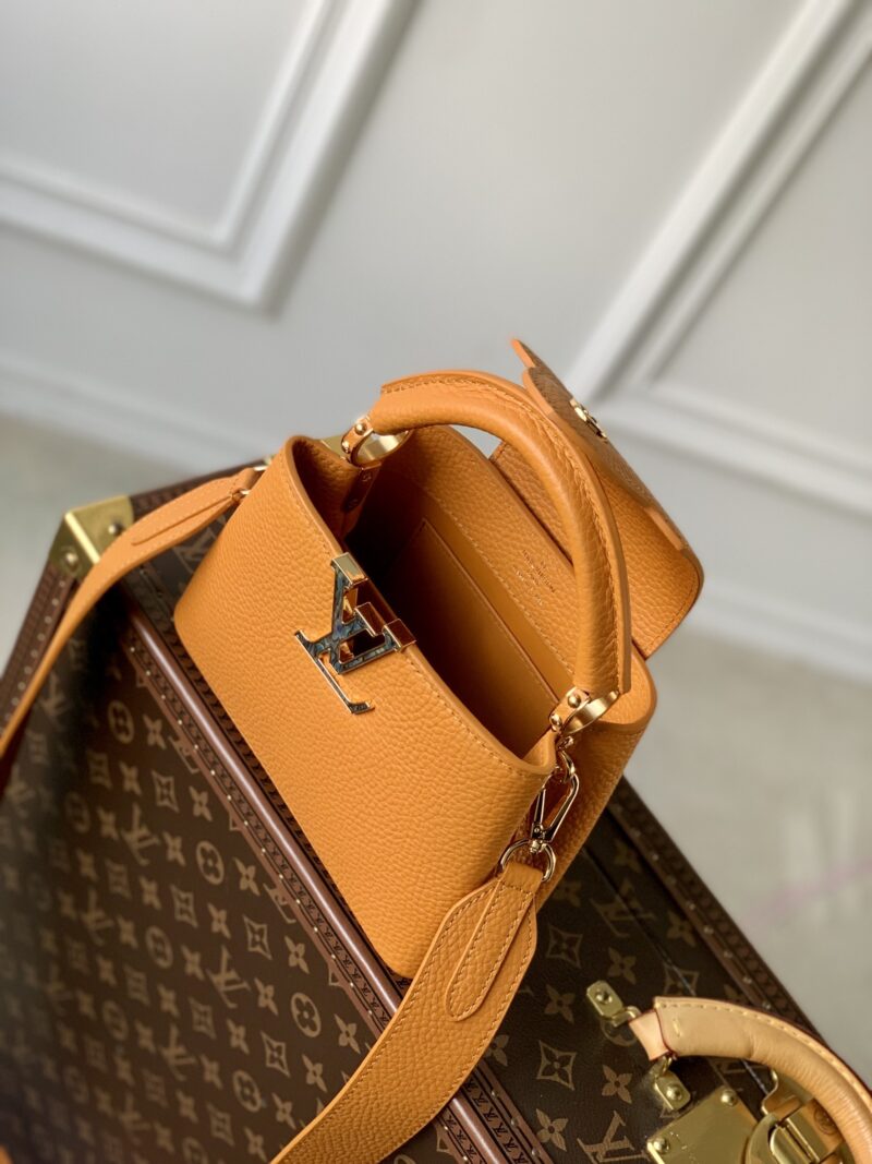 Louis Vuitton Mini Capucines Handlebag-M21168-21*14*8CM - Image 7