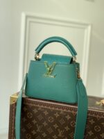 Louis Vuitton Mini Capucines Handlebag-M21168-21*14*8CM