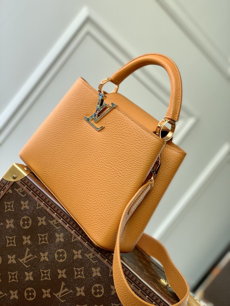 Louis Vuitton Capucines BB-M21164-27*18*9CM - Image 3