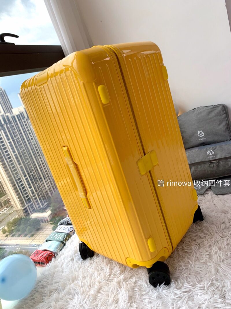 Rimowa Essential Ttrunk Plus Luggage-‭29&31Inch - Image 3