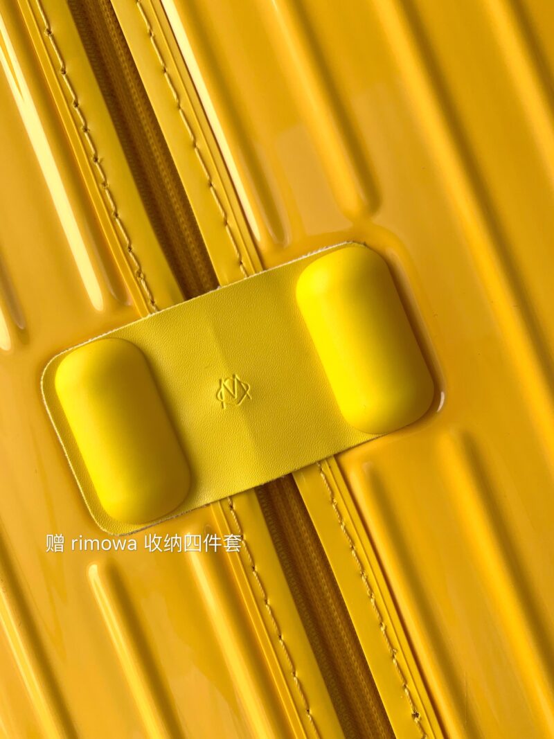 Rimowa Essential Ttrunk Plus Luggage-‭29&31Inch - Image 4