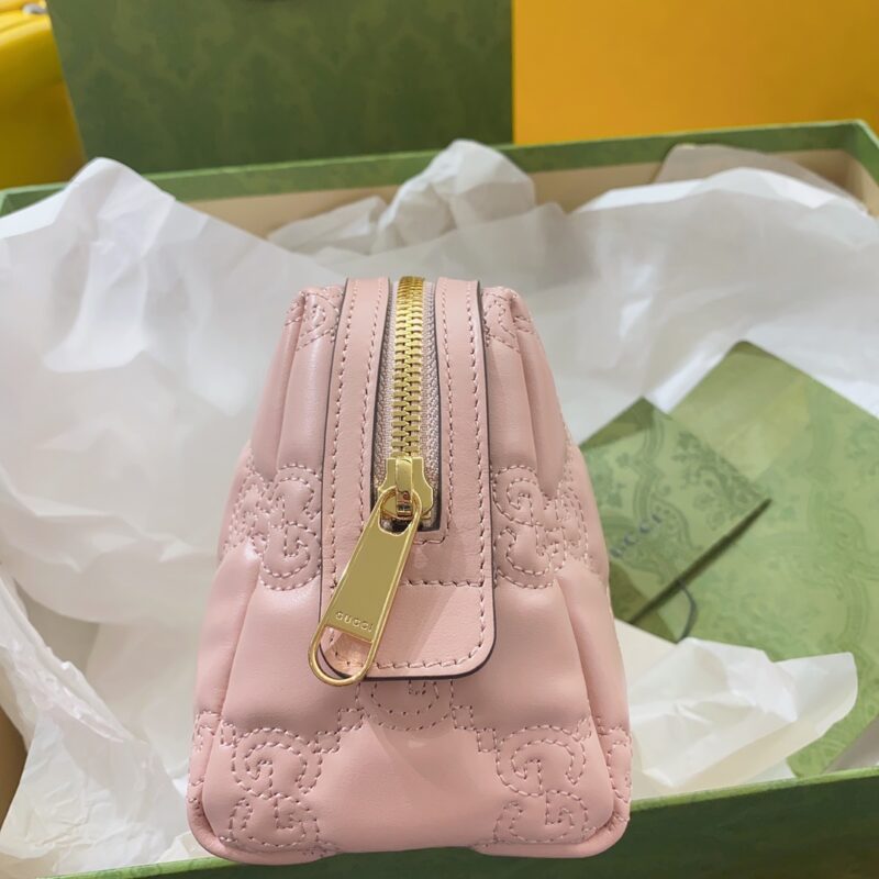 Gucci GG Matelassé Cosmetic Bag-16*12.5*9CM - Image 4