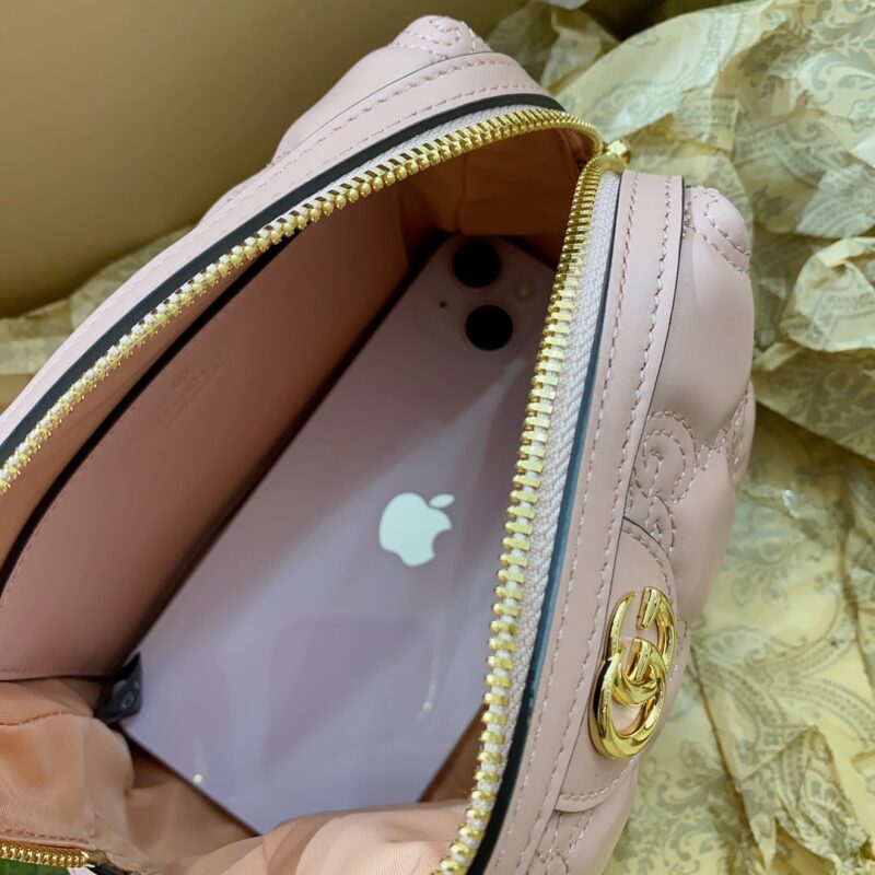 Gucci GG Matelassé Cosmetic Bag-16*12.5*9CM - Image 9