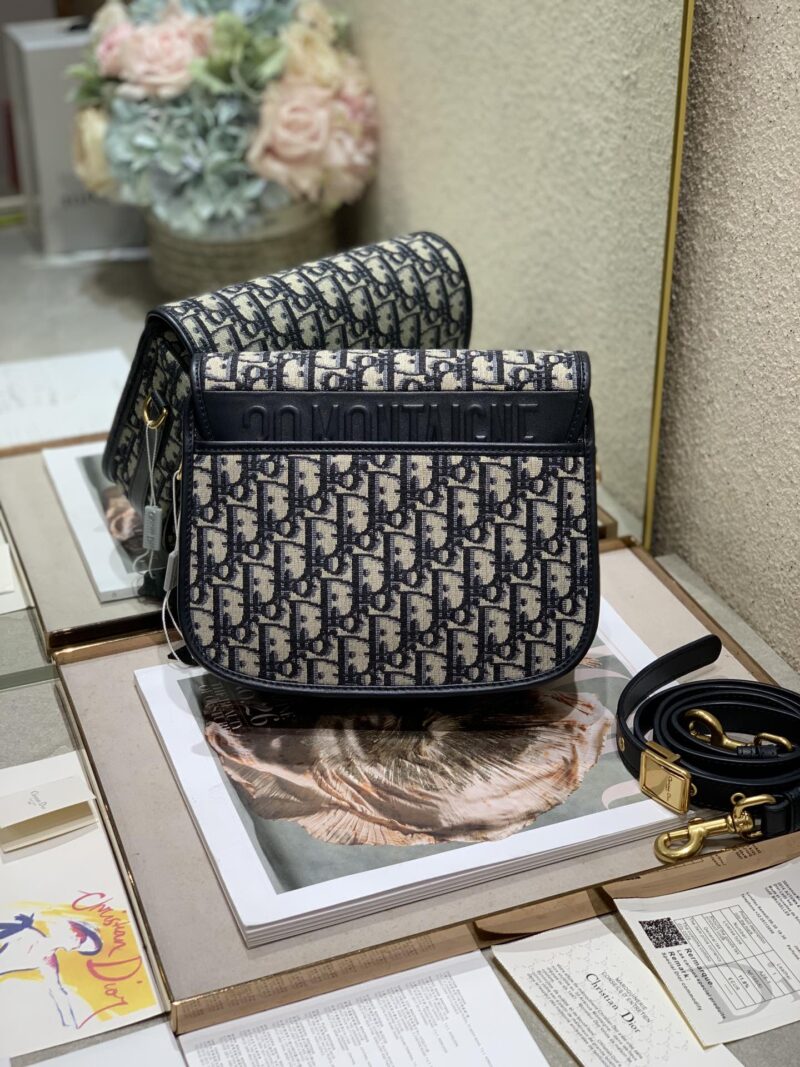 Di0r 30 Bobby Bag-23×18×7CM - Image 4