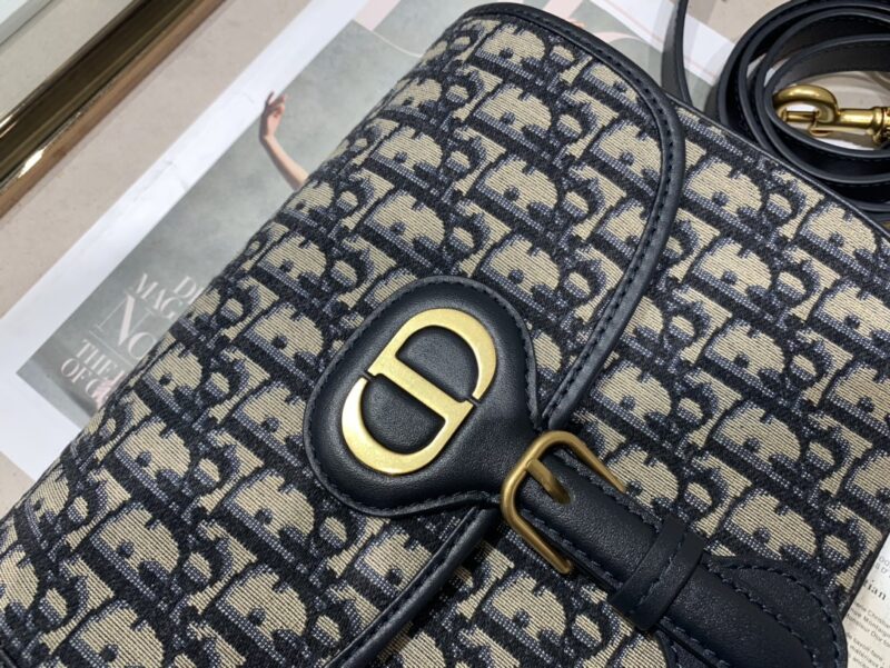 Di0r 30 Bobby Bag-23×18×7CM - Image 9