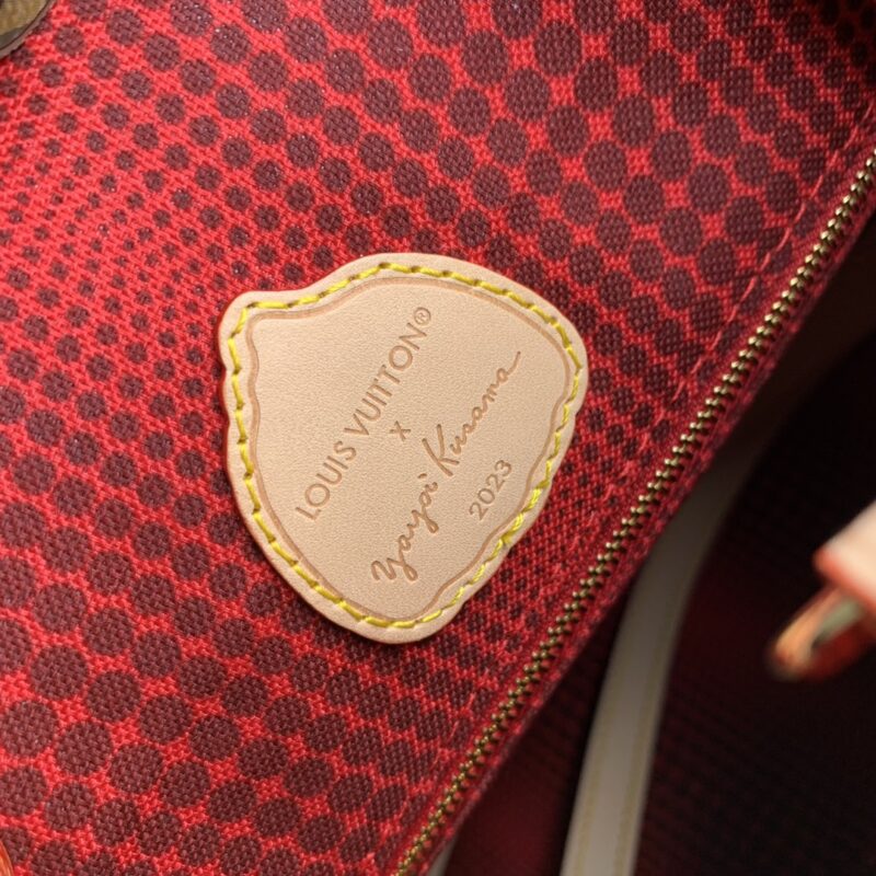 Louis Vuitton x YKOnthego Handbag-35 x 27 x 14 CM - Image 8