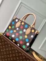 Louis Vuitton x YK Onthego Handbag-25*19*11.5 CM - Image 3
