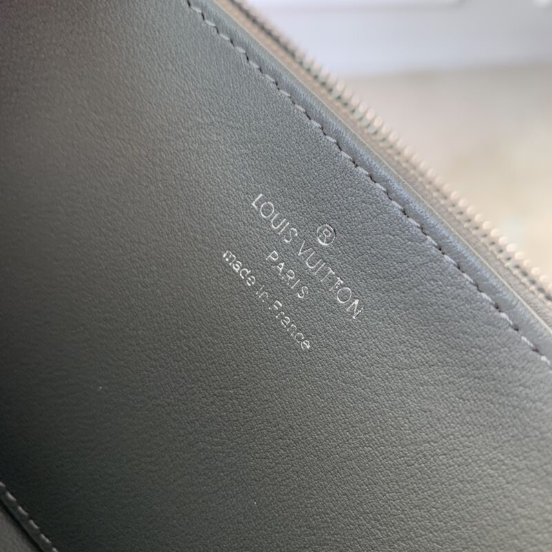 Louis Vuitton Zippy Wallet M81763-19.5 10.5 2.5CM - Image 9