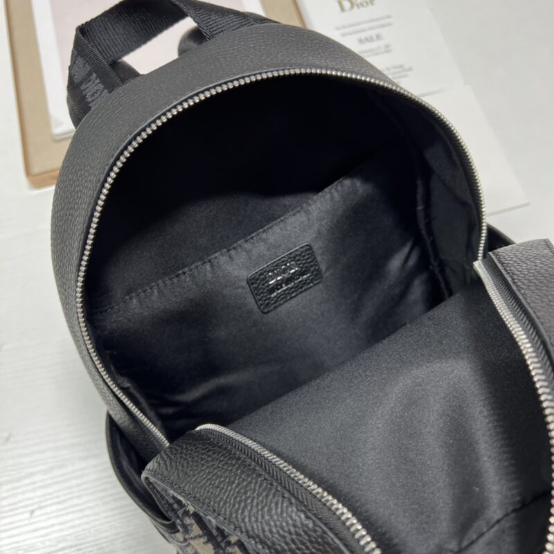 Diro Oblique Explorer Backpack-23.5×11×32CM - Image 7