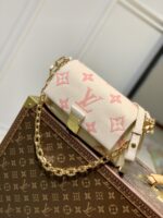 Louis Vuitton Favorite M46393-24 x 14 x 9CM - Image 2