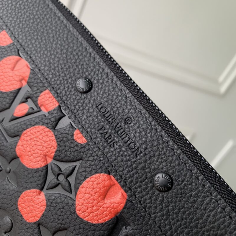 Louis Vuitton x YK Pochette To Go-30 x 21.5 x 1 CM - Image 2