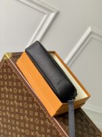 Louis Vuitton Pochette Kasai -25 x 15.5 x 6.5 CM - Image 4